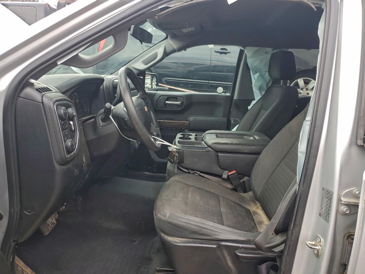 2019 CHEVROLET SILVERADO K1500 LT photo 7