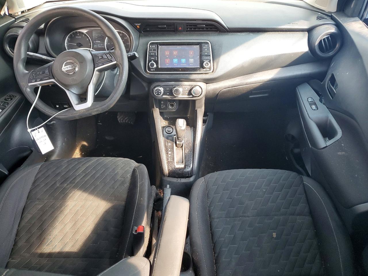 2021 NISSAN KICKS S photo 8