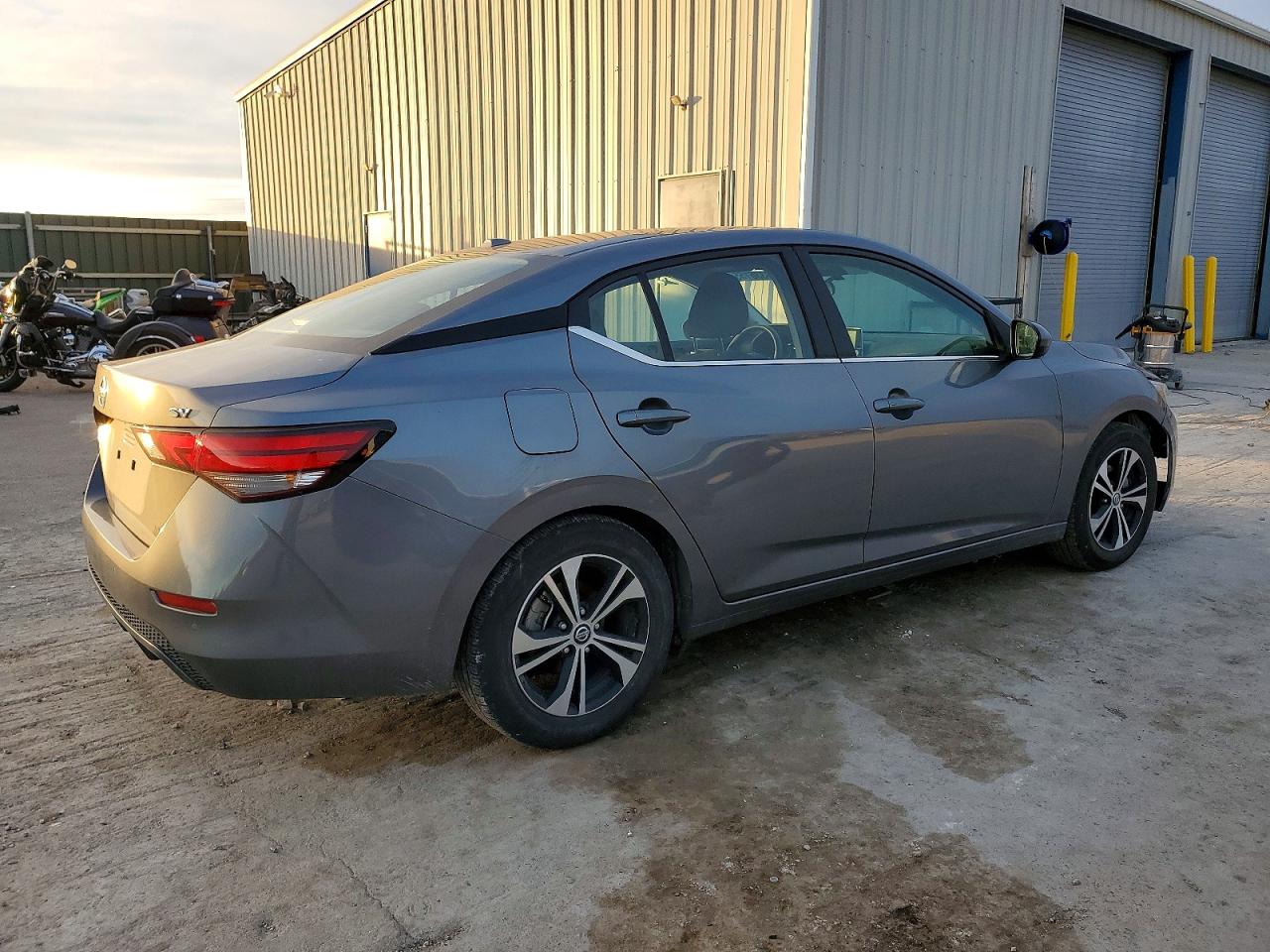 2023 NISSAN SENTRA SV photo 3