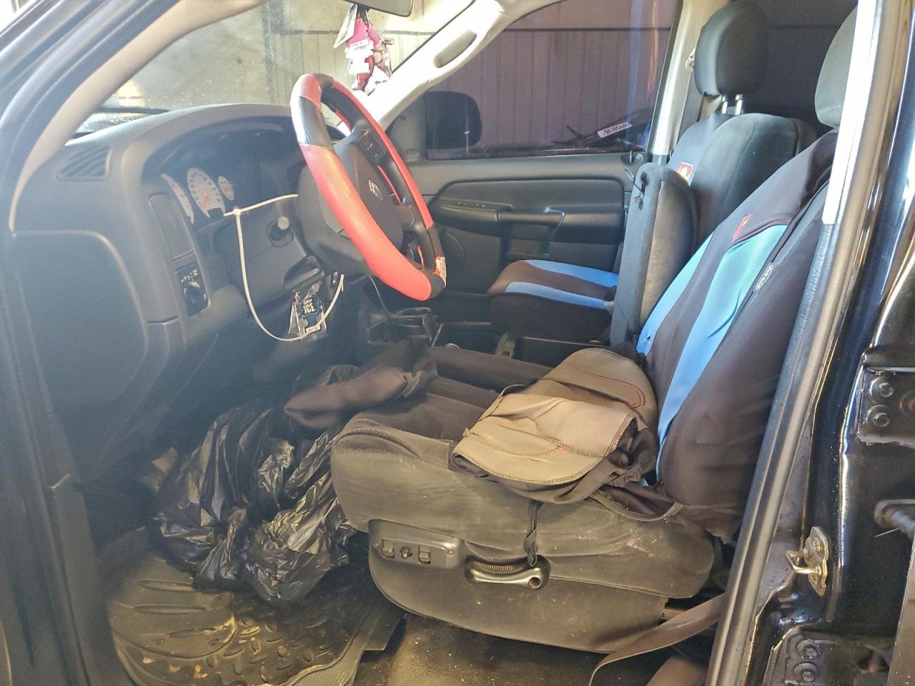 2004 DODGE RAM 1500 ST photo 7
