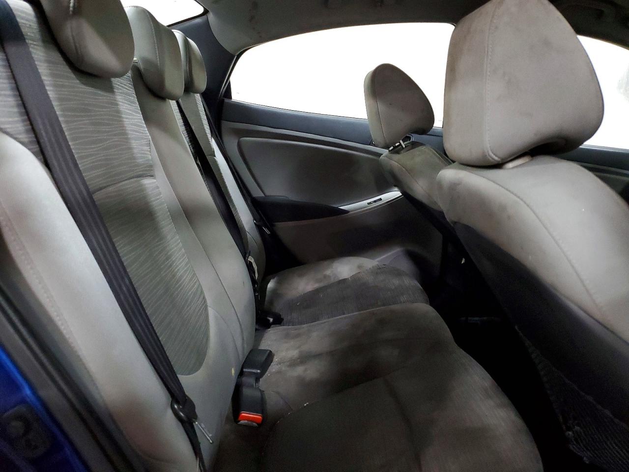 2015 HYUNDAI ACCENT GLS photo 10