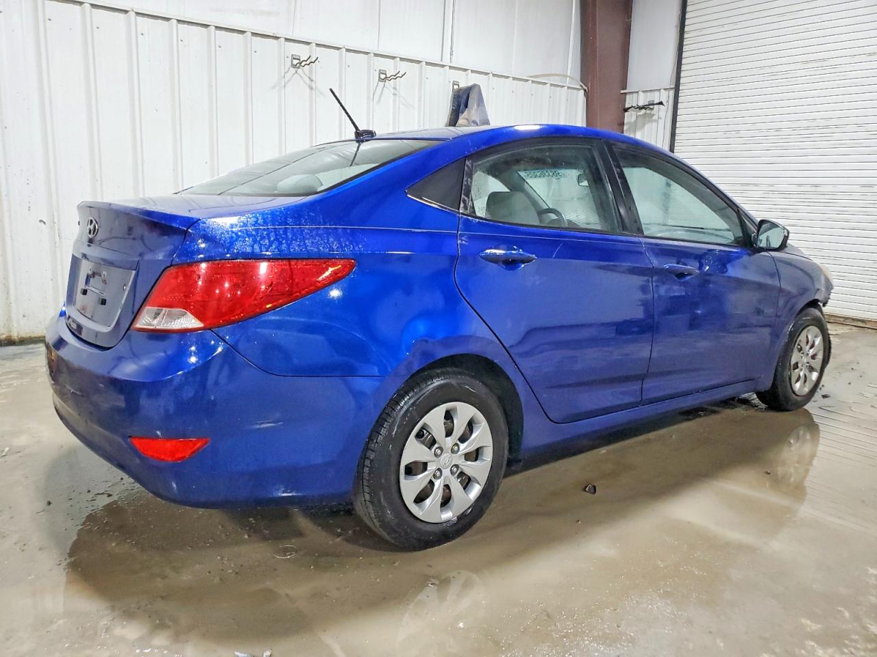 2015 HYUNDAI ACCENT GLS photo 3