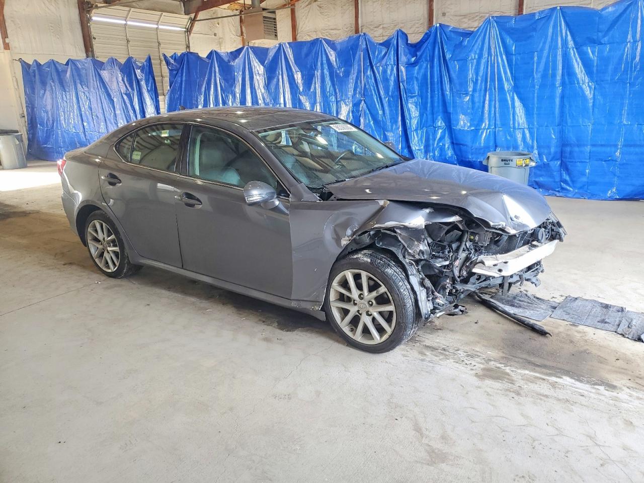 2012 LEXUS IS 250 photo 4