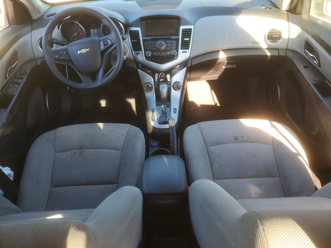 2016 CHEVROLET CRUZE LIMITED LT photo 15