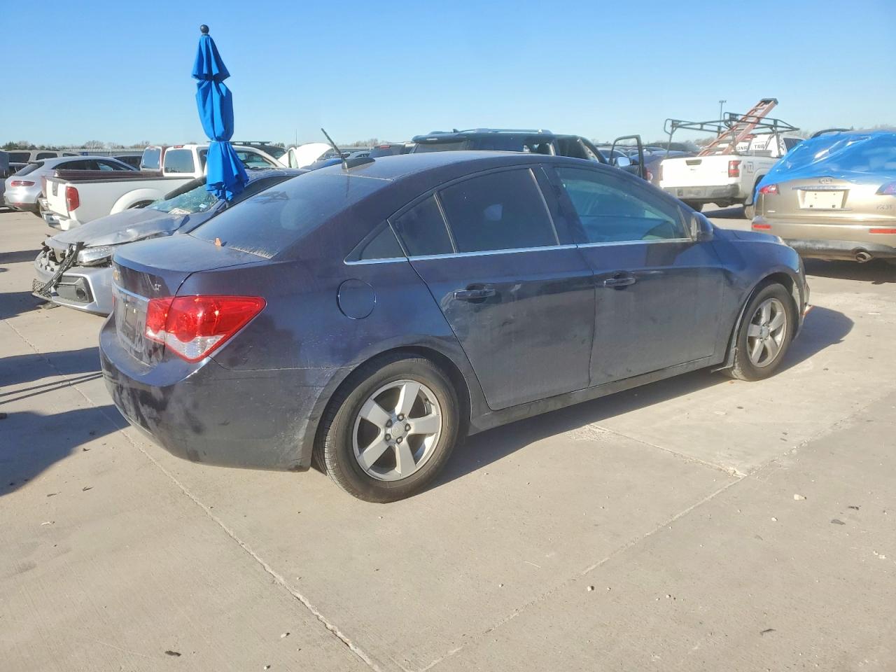 2016 CHEVROLET CRUZE LIMITED LT photo 5