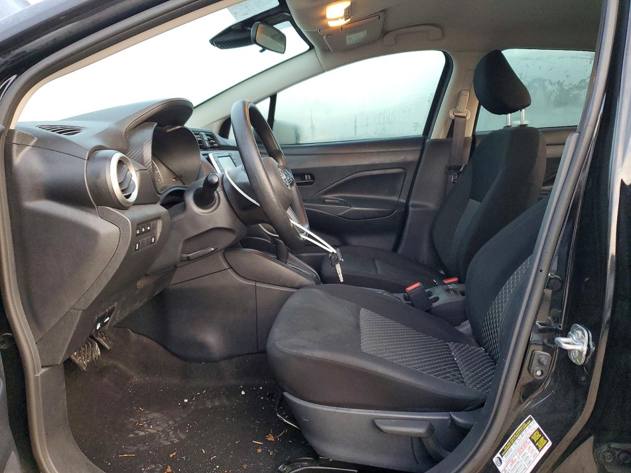2024 NISSAN VERSA S photo 7