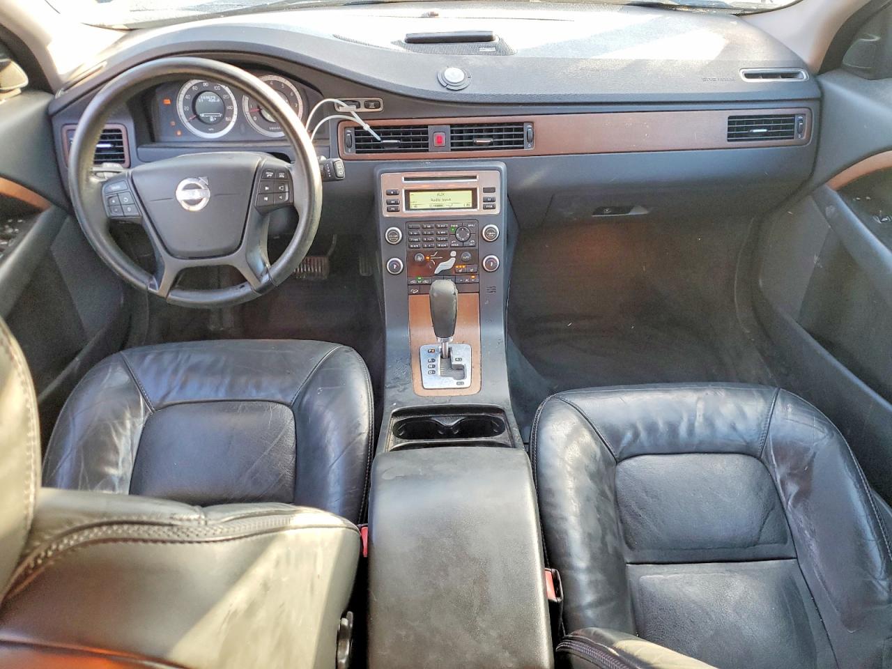 2010 VOLVO XC70 3.2 photo 8