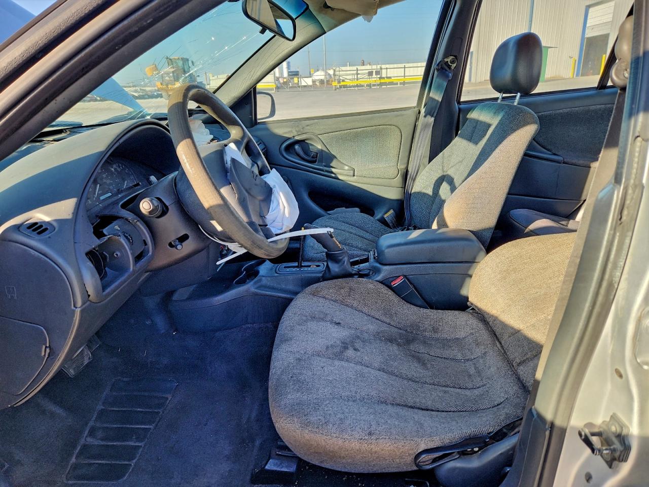 2004 CHEVROLET CAVALIER photo 7