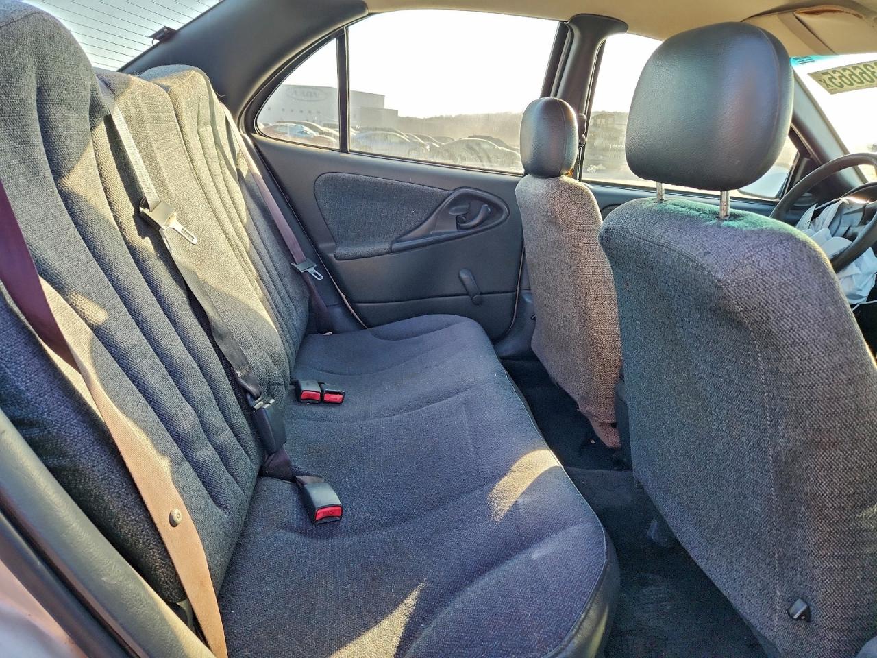 2004 CHEVROLET CAVALIER photo 10
