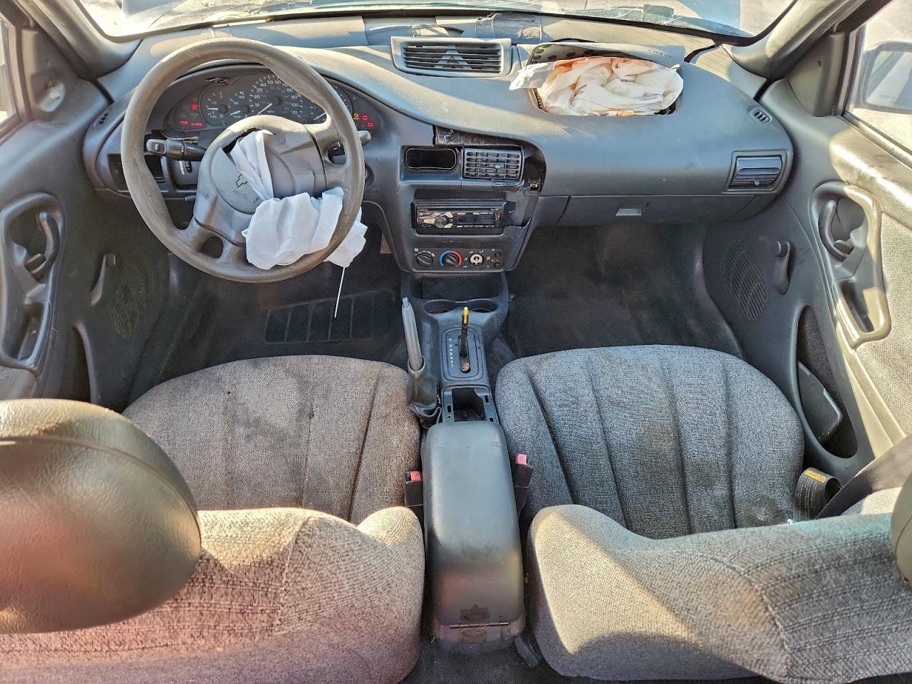 2004 CHEVROLET CAVALIER photo 8