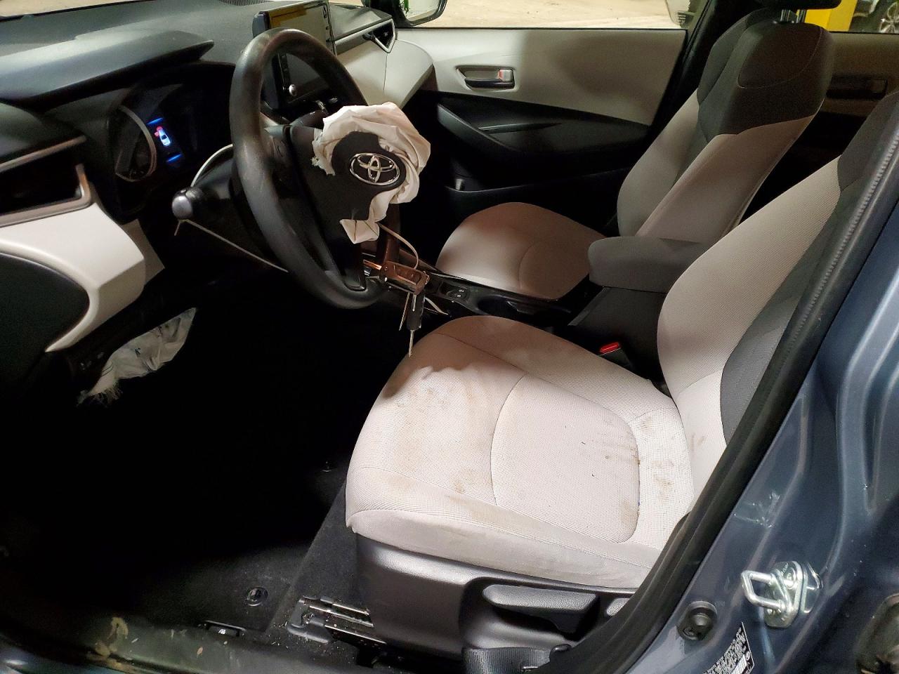 2022 TOYOTA COROLLA LE photo 7