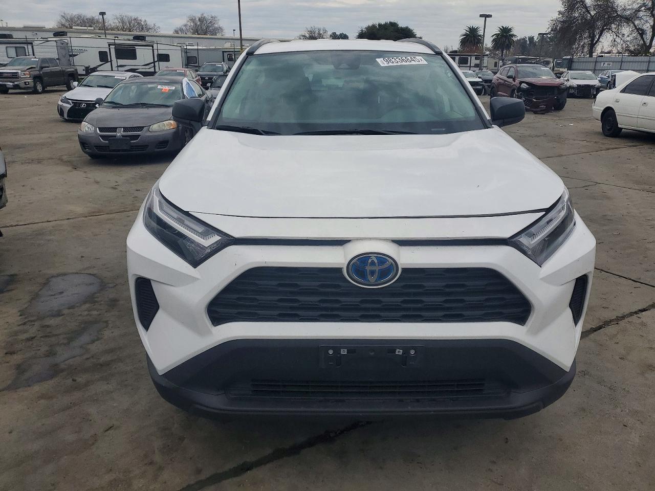 2024 TOYOTA RAV4 LE photo 5