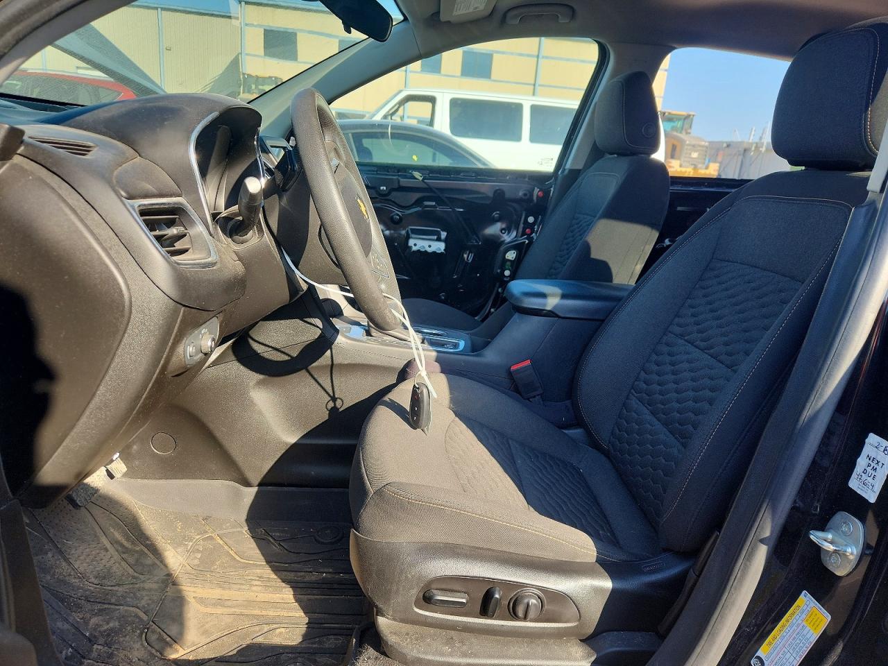 2021 CHEVROLET EQUINOX LT photo 7