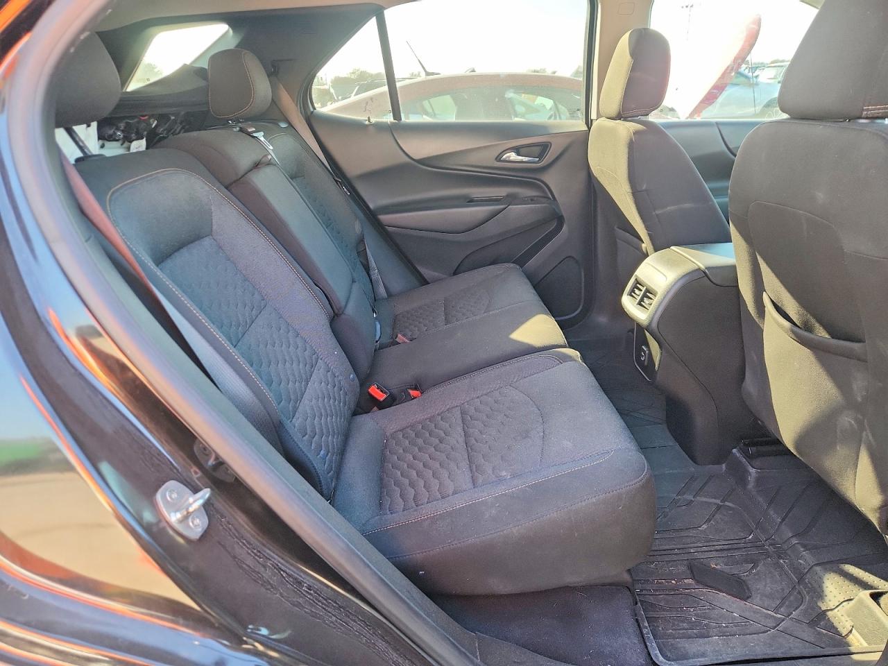 2021 CHEVROLET EQUINOX LT photo 10