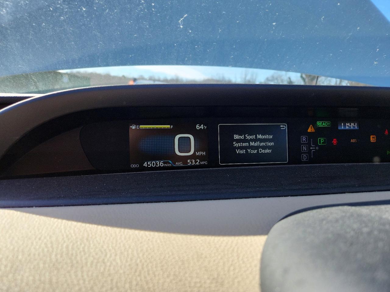 2018 TOYOTA PRIUS photo 9