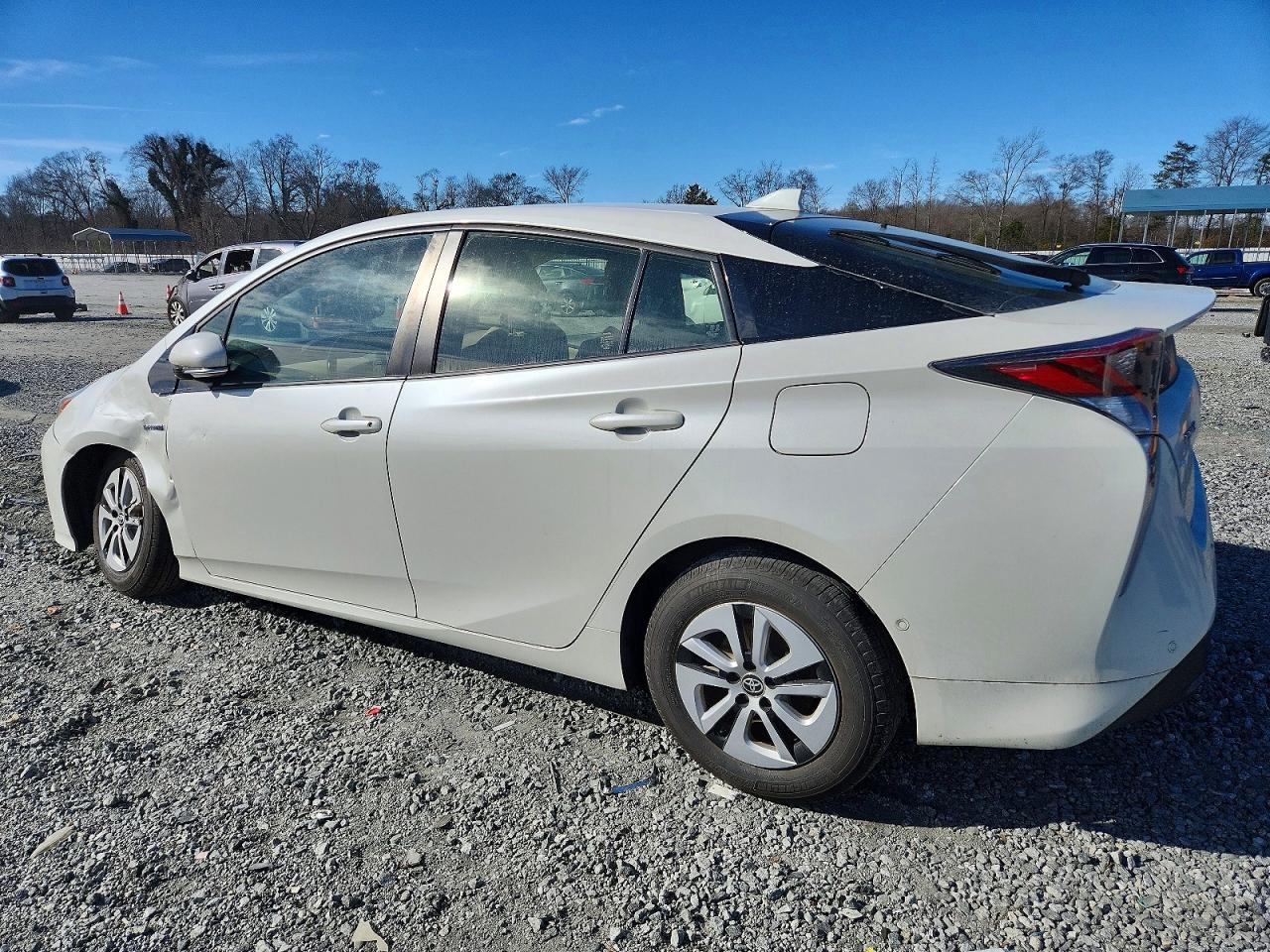 2018 TOYOTA PRIUS photo 2