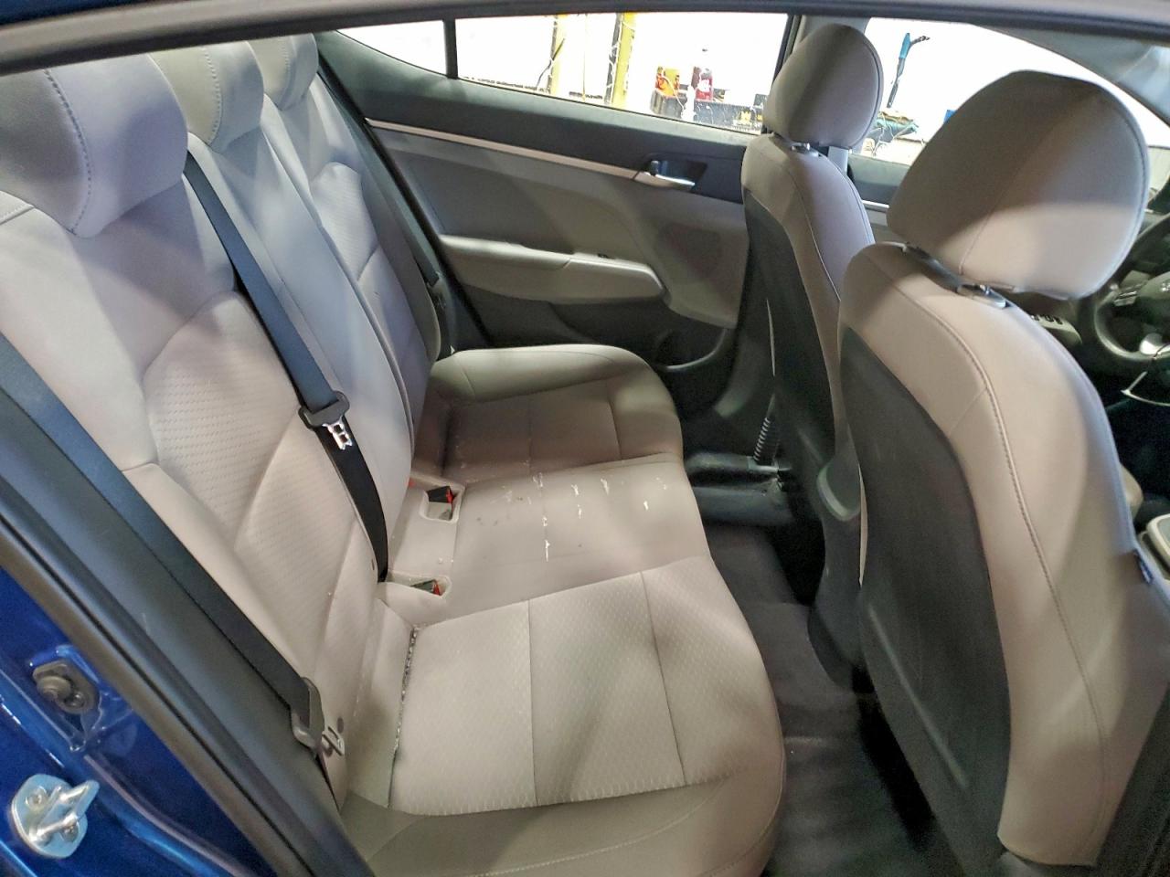 2020 HYUNDAI ELANTRA SE photo 10
