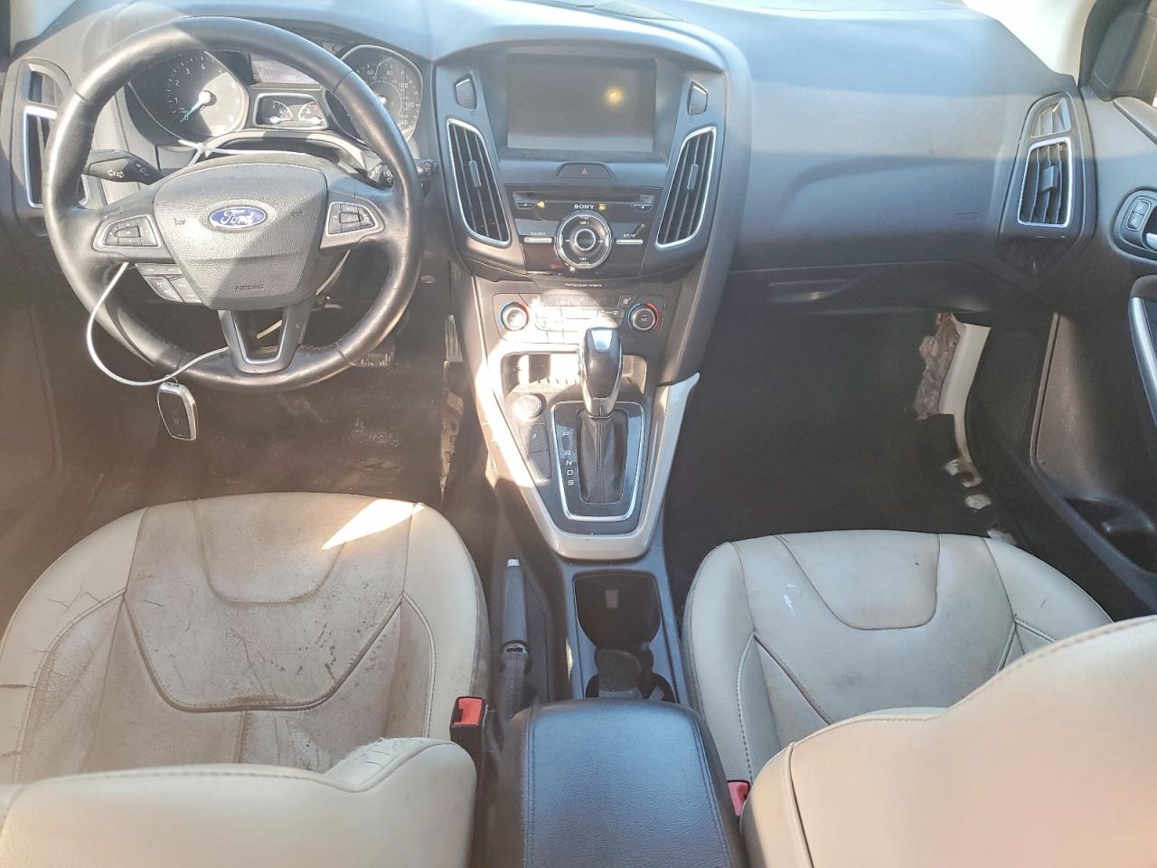2017 FORD FOCUS TITANIUM photo 8