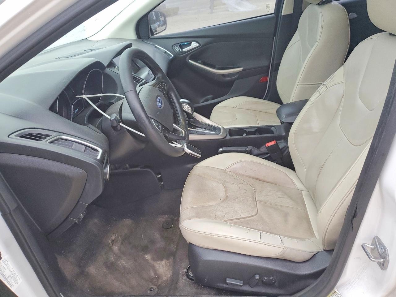 2017 FORD FOCUS TITANIUM photo 7