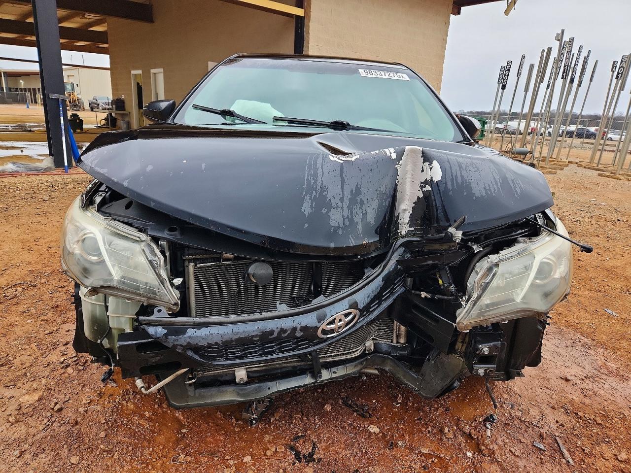 2014 TOYOTA CAMRY SE photo 9