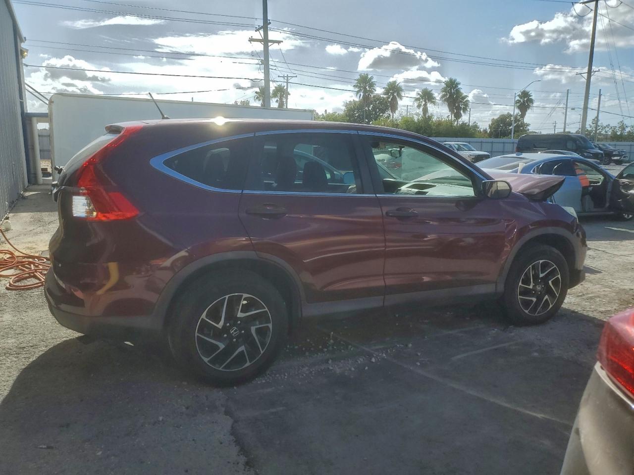 2016 HONDA CR-V SE photo 3