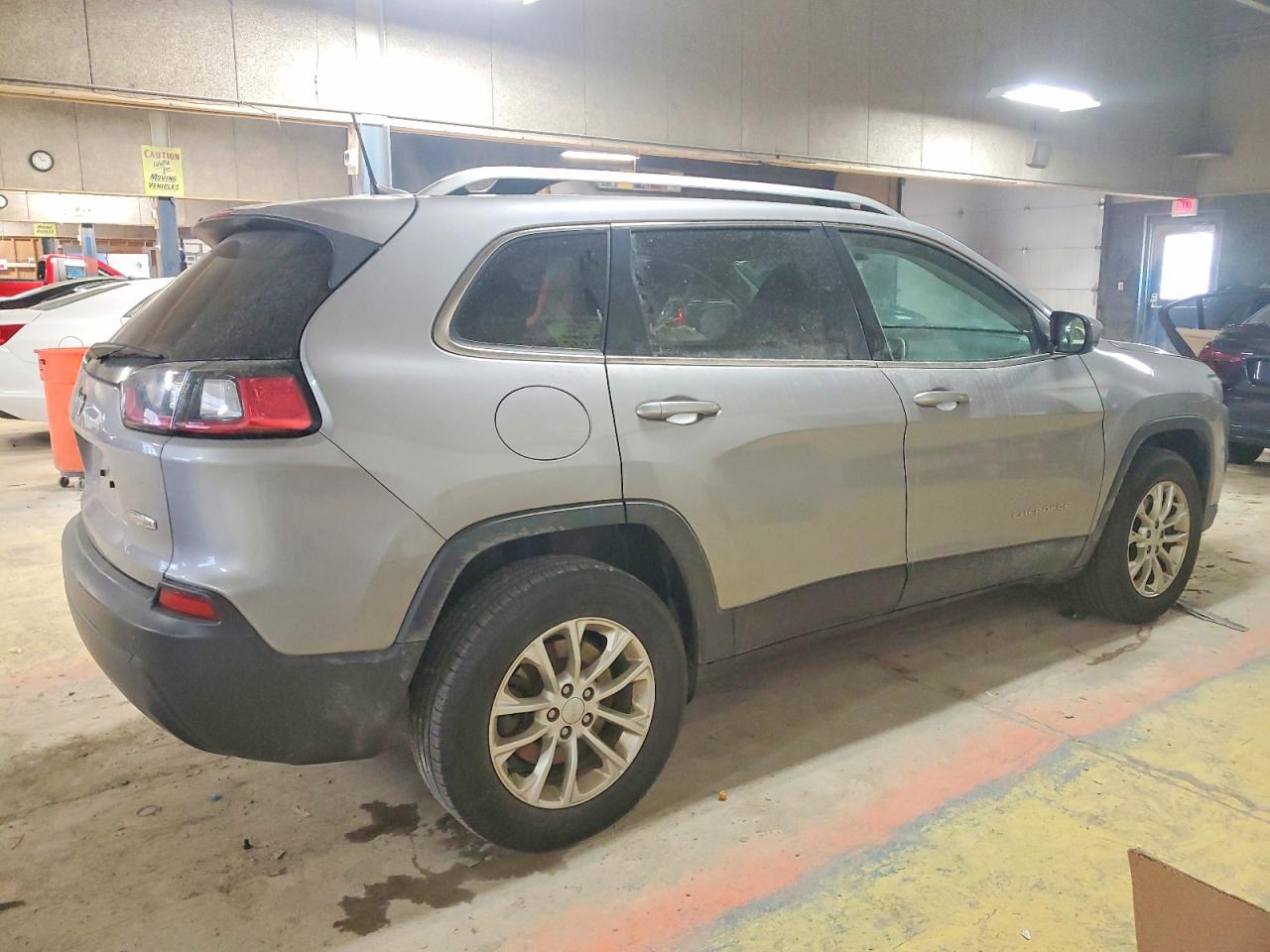 2019 JEEP CHEROKEE LATITUDE photo 3