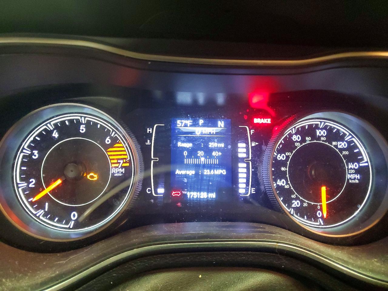 2019 JEEP CHEROKEE LATITUDE photo 9