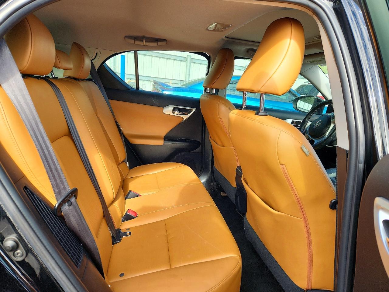 2012 LEXUS CT 200 photo 10