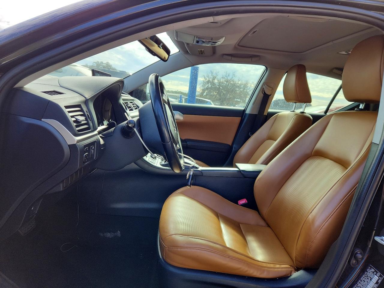 2012 LEXUS CT 200 photo 7