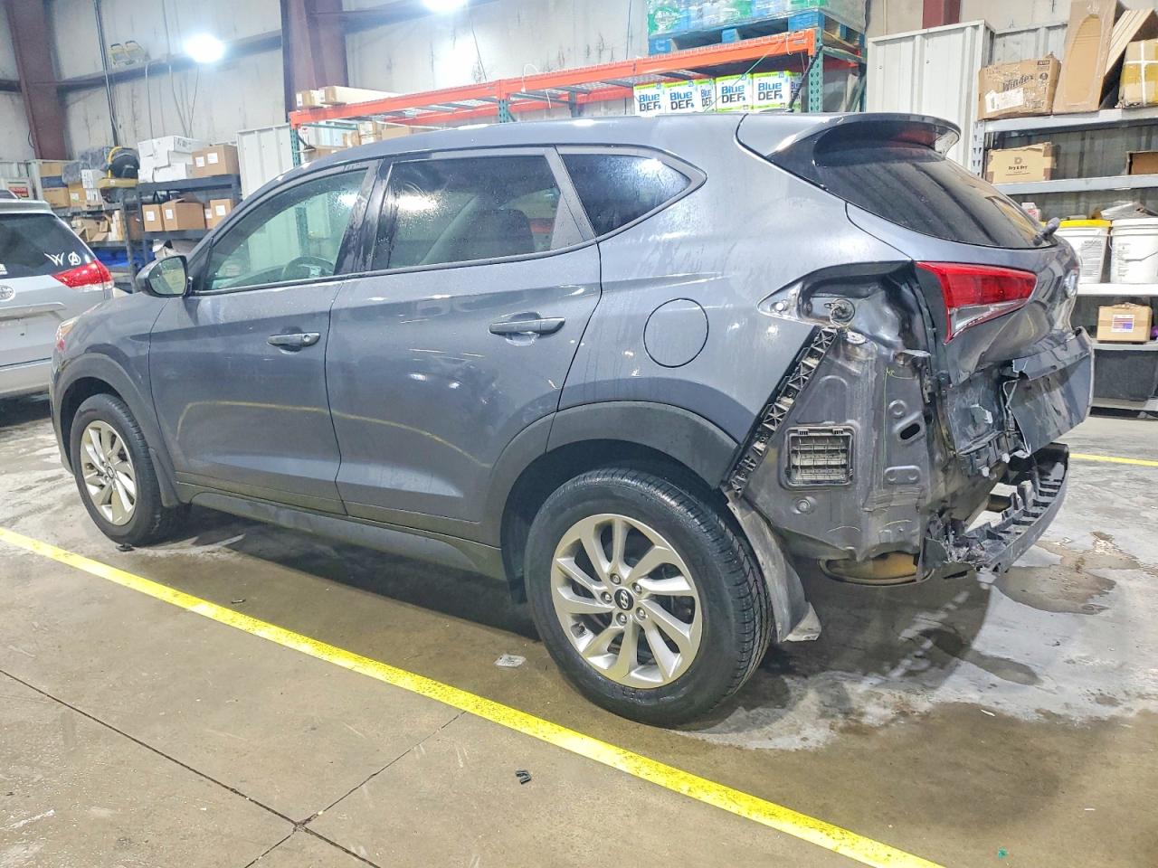 2017 HYUNDAI TUCSON SE photo 2