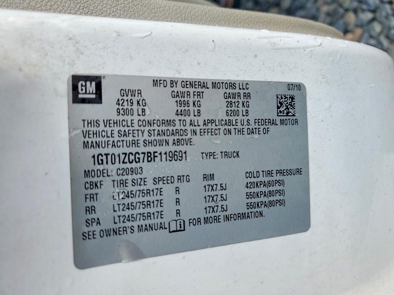 2011 GMC SIERRA C2500 HEAVY DUTY photo 13