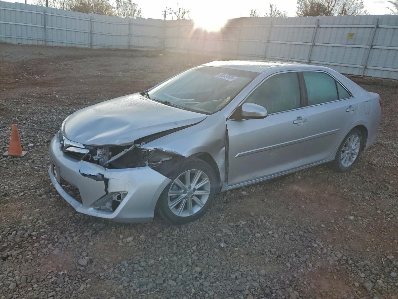 2014 TOYOTA CAMRY