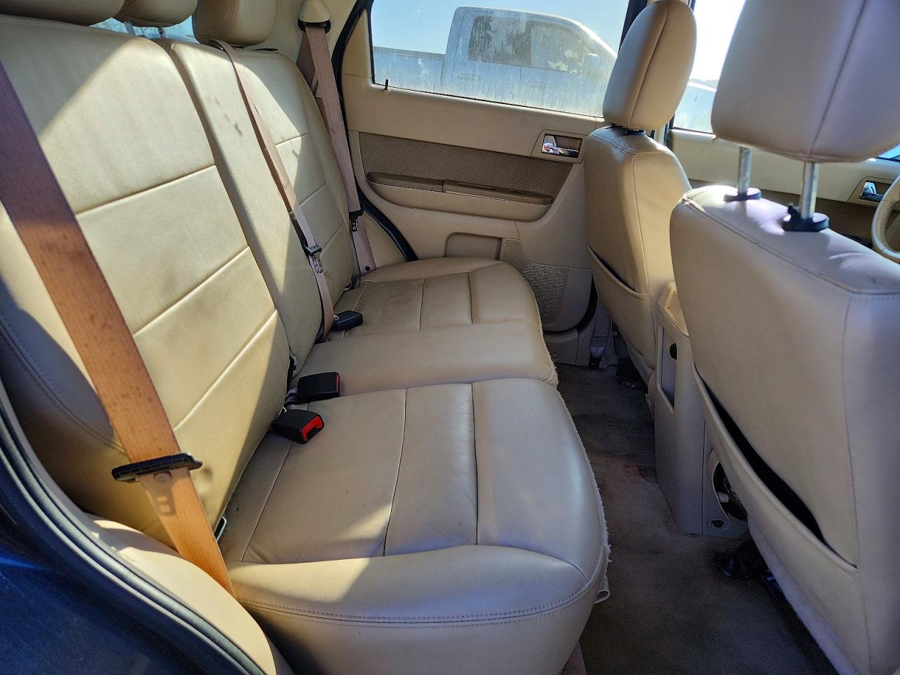 2011 FORD ESCAPE LIMITED photo 11