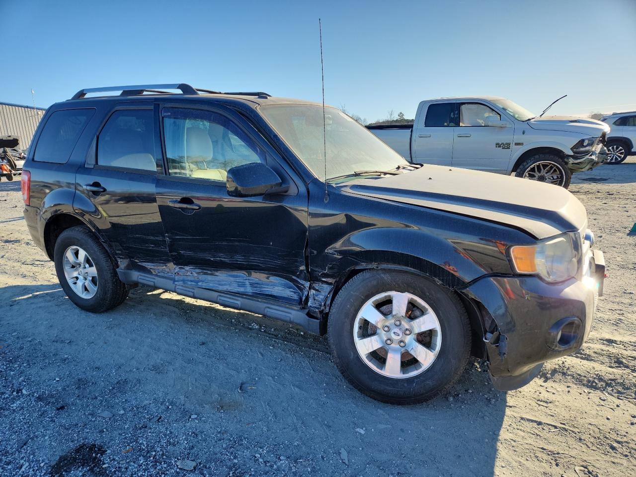 2011 FORD ESCAPE LIMITED photo 4