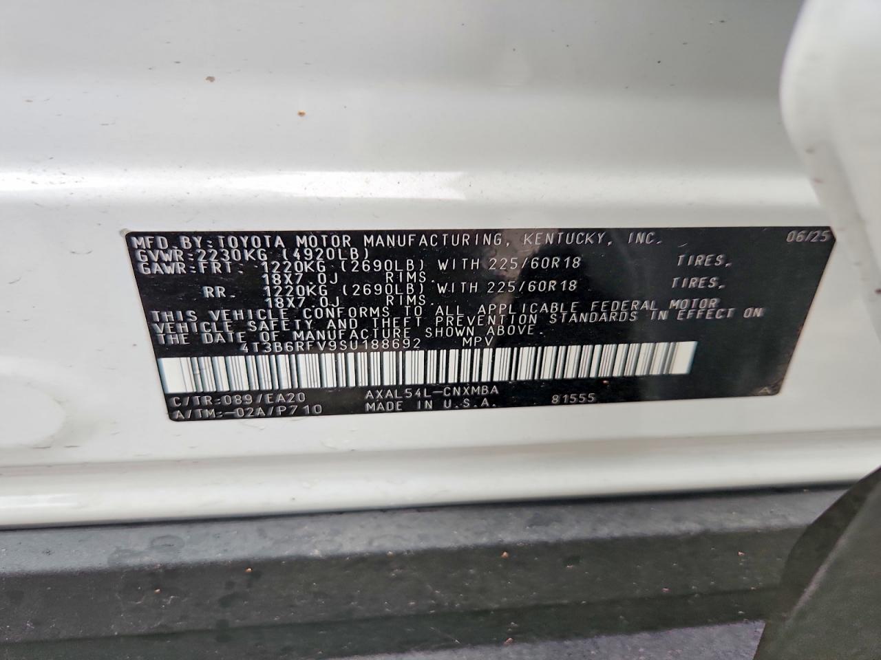 2025 TOYOTA RAV4 XLE PREMIUM photo 13