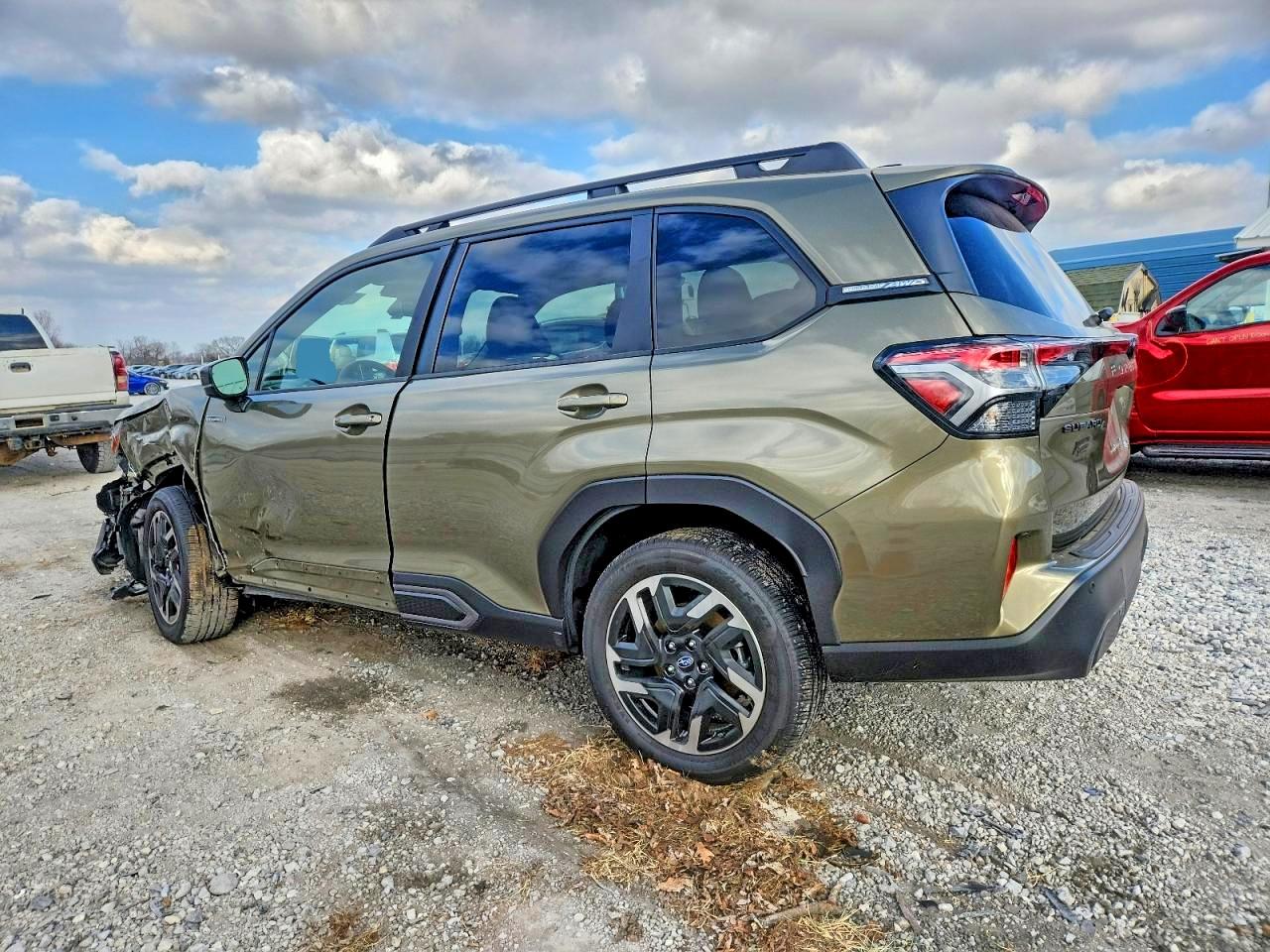 2025 SUBARU FORESTER LIMITED photo 2
