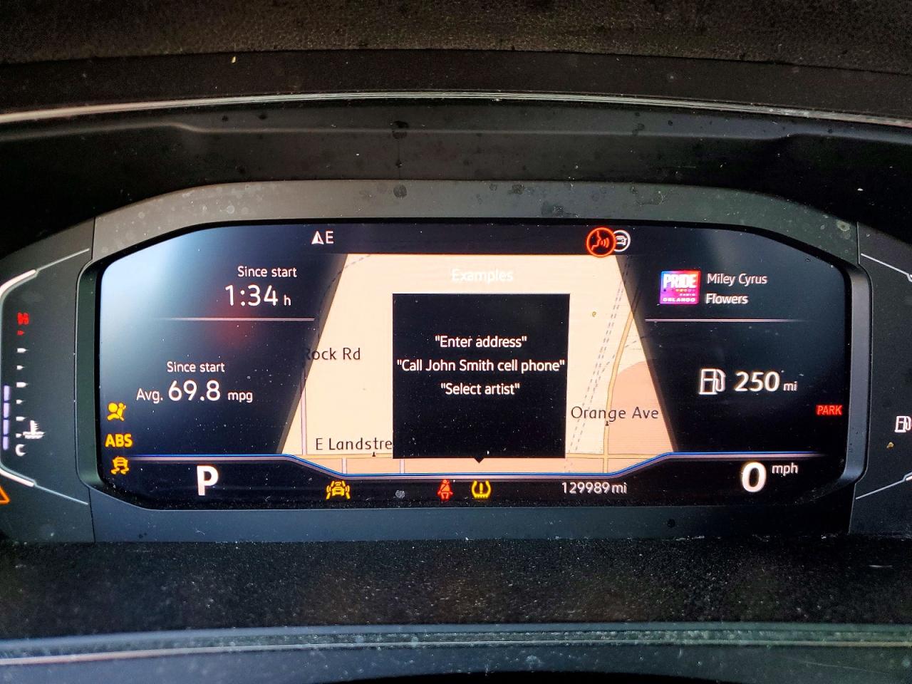 2020 VOLKSWAGEN TIGUAN SE photo 9