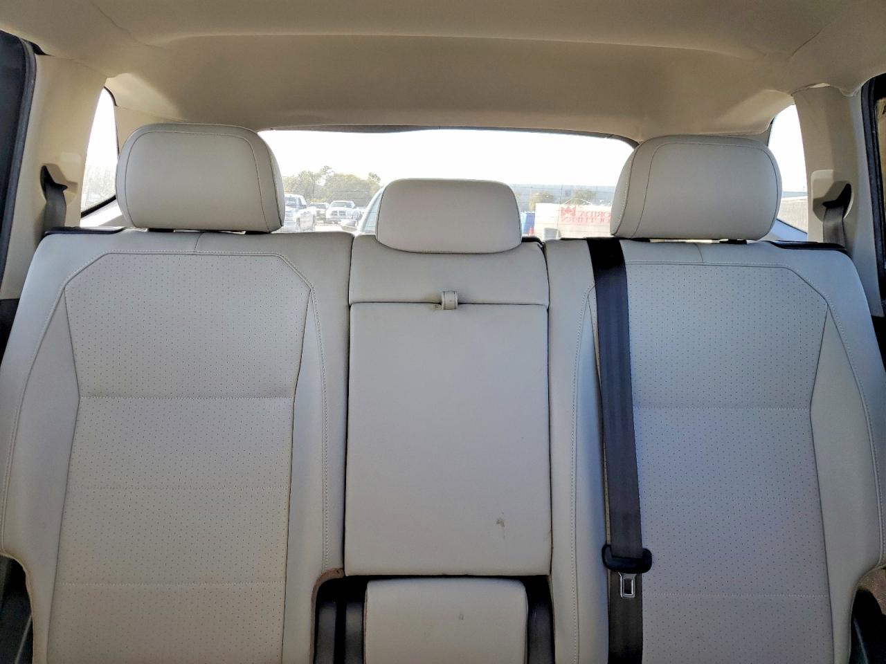 2020 VOLKSWAGEN TIGUAN SE photo 10