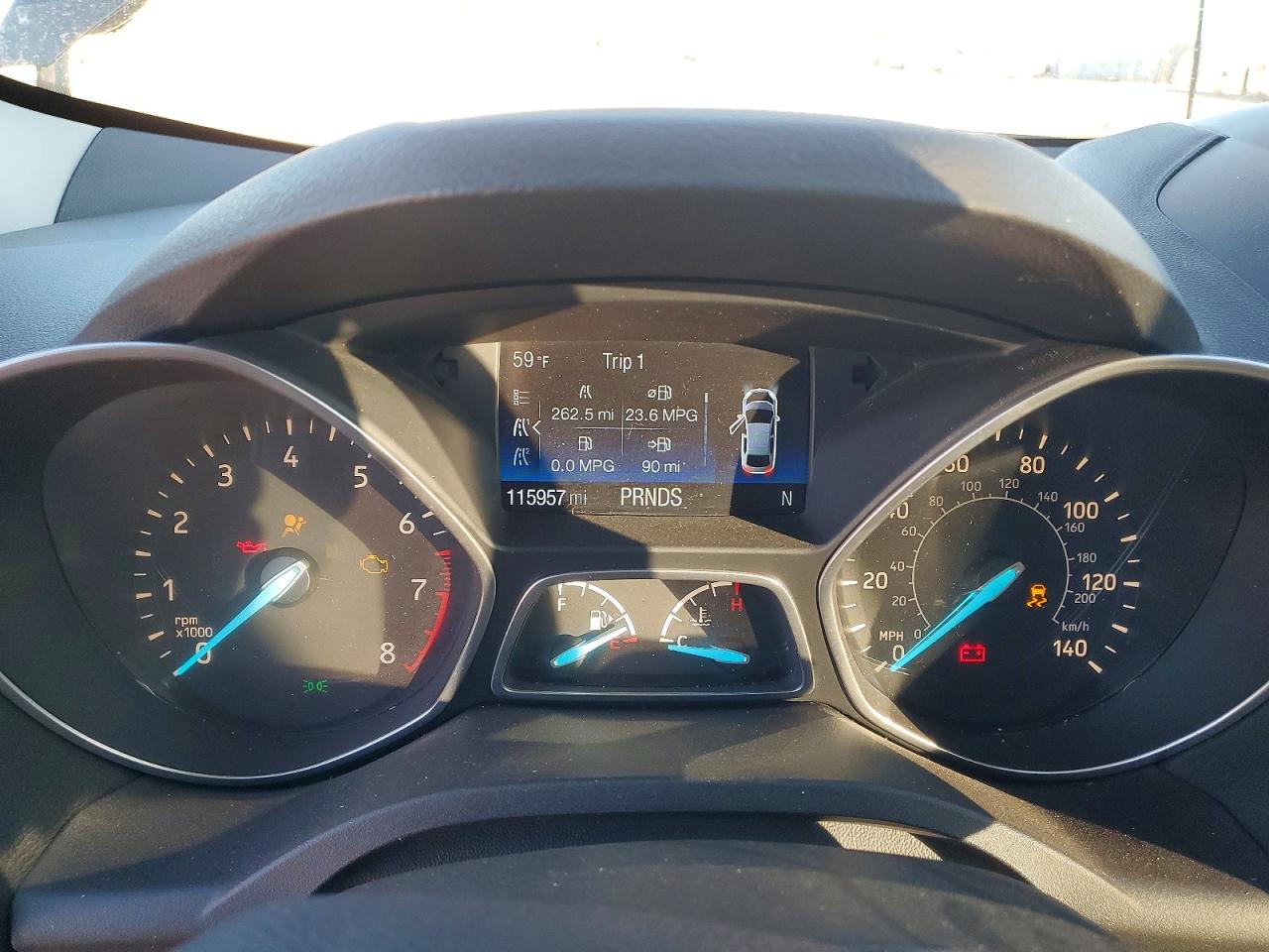 2017 FORD ESCAPE SE photo 9