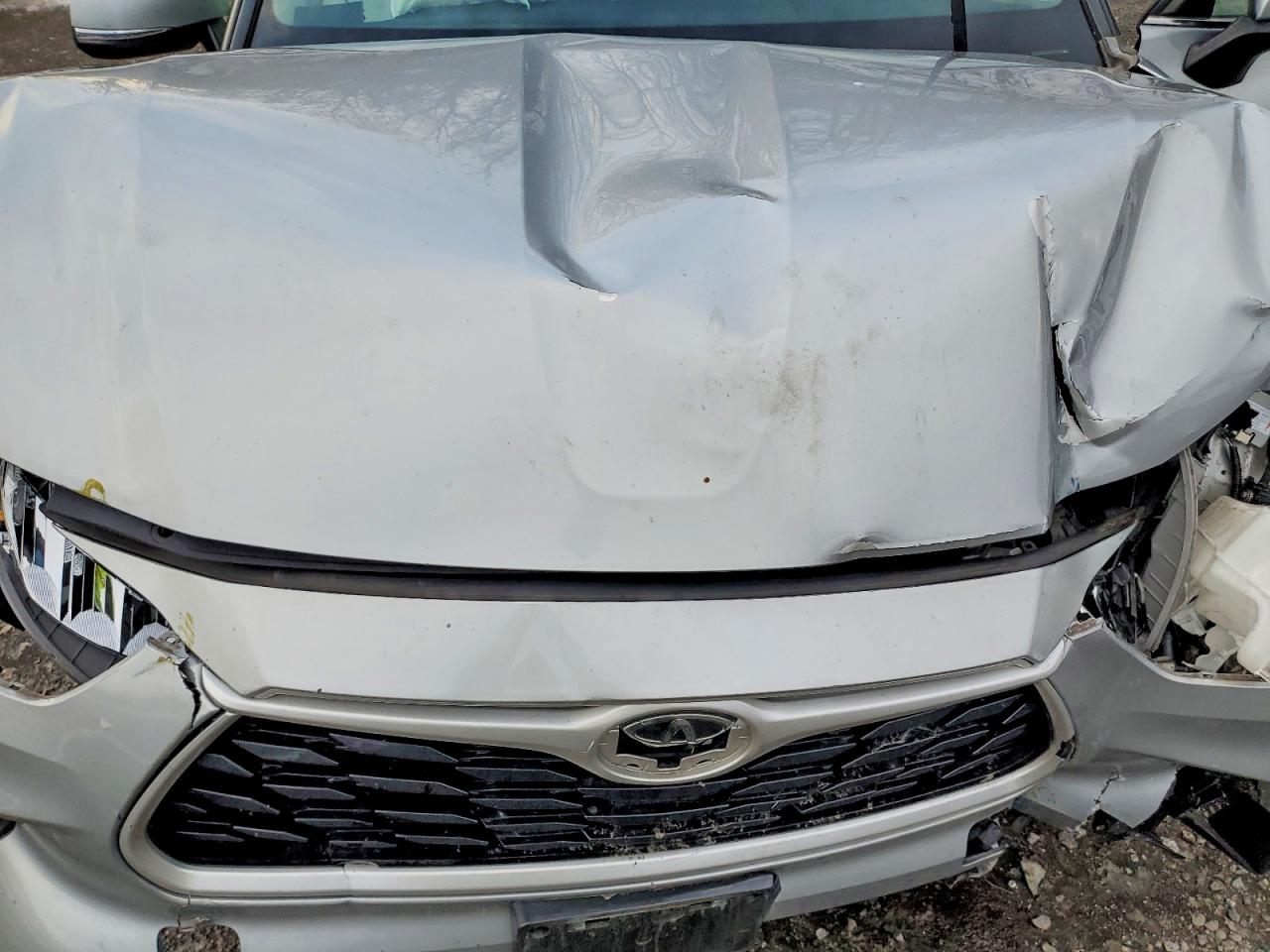 2020 TOYOTA HIGHLANDER photo 11