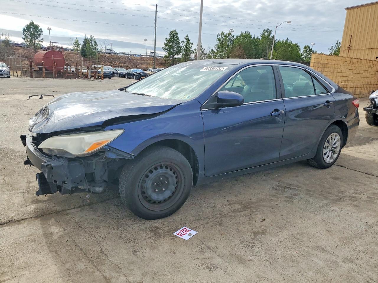2015 TOYOTA CAMRY
