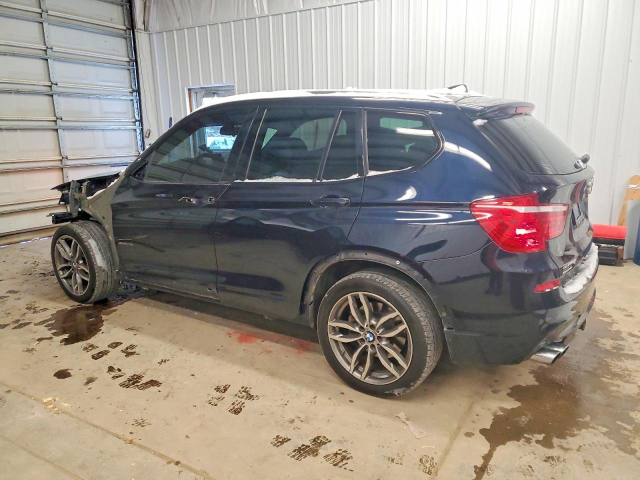 2015 BMW X3 XDRIVE28I photo 2
