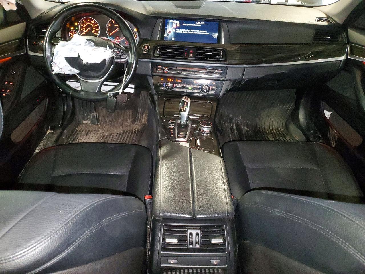 2015 BMW 528 XI photo 22