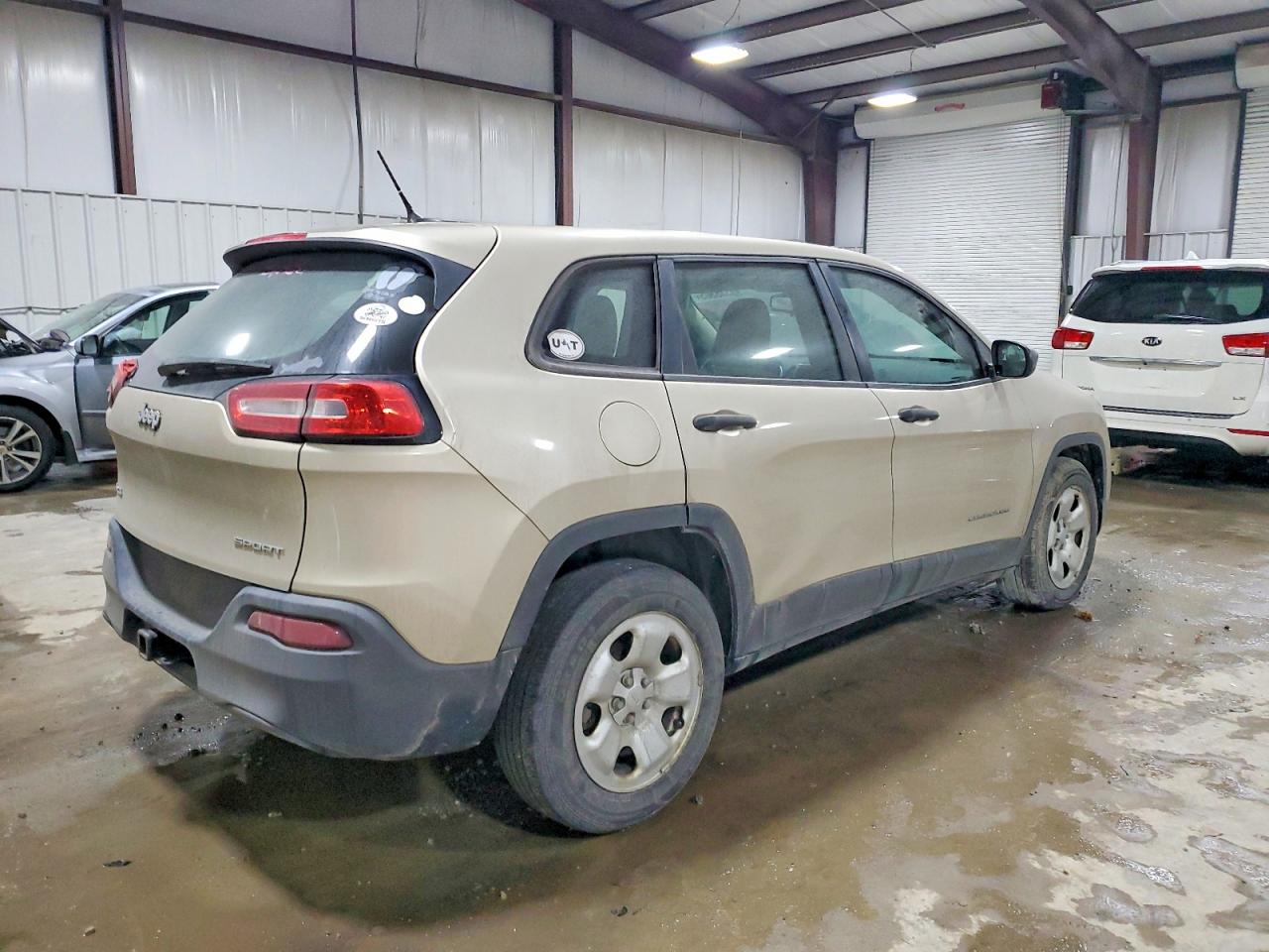 2015 JEEP CHEROKEE SPORT photo 3