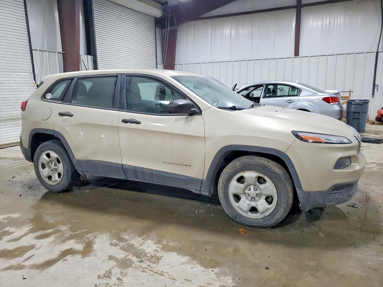 2015 JEEP CHEROKEE SPORT photo 4