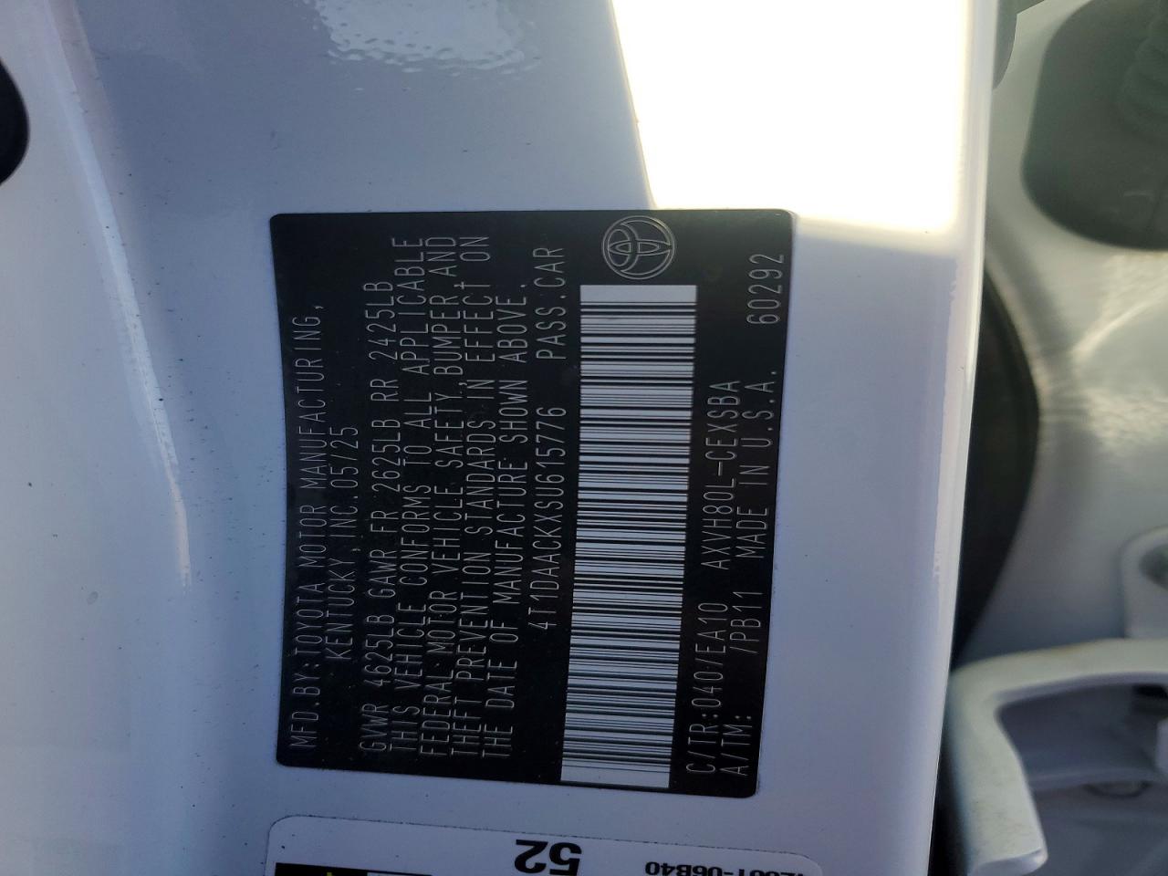 2025 TOYOTA CAMRY SE photo 12