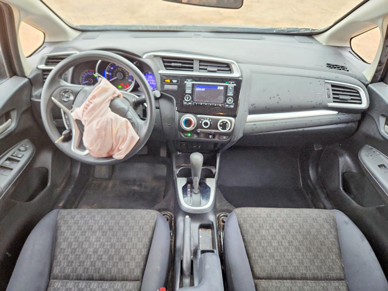 2016 HONDA FIT LX photo 8