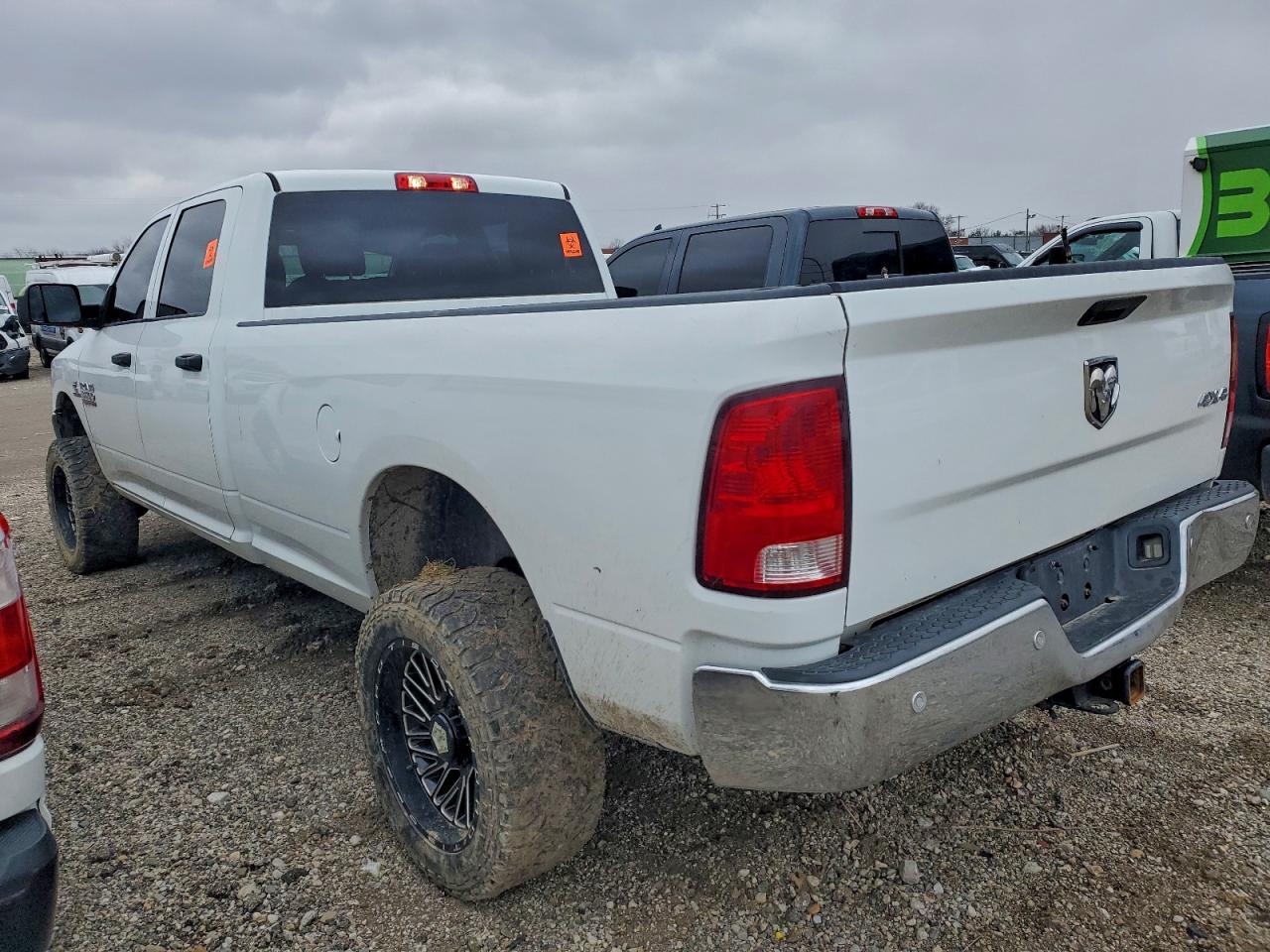 2018 RAM 3500 ST photo 2