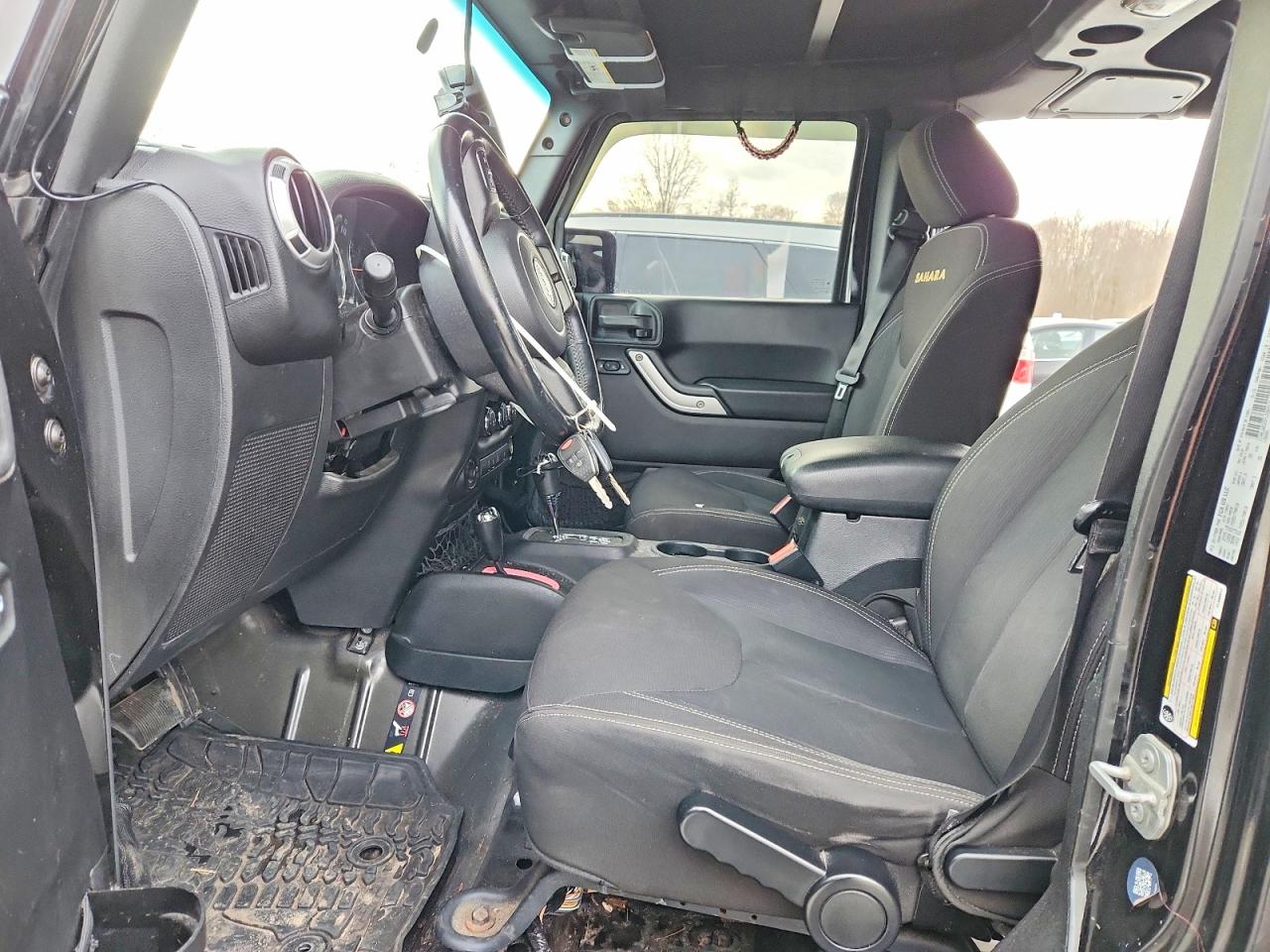 2015 JEEP WRANGLER UNLIMITED SAHARA photo 7