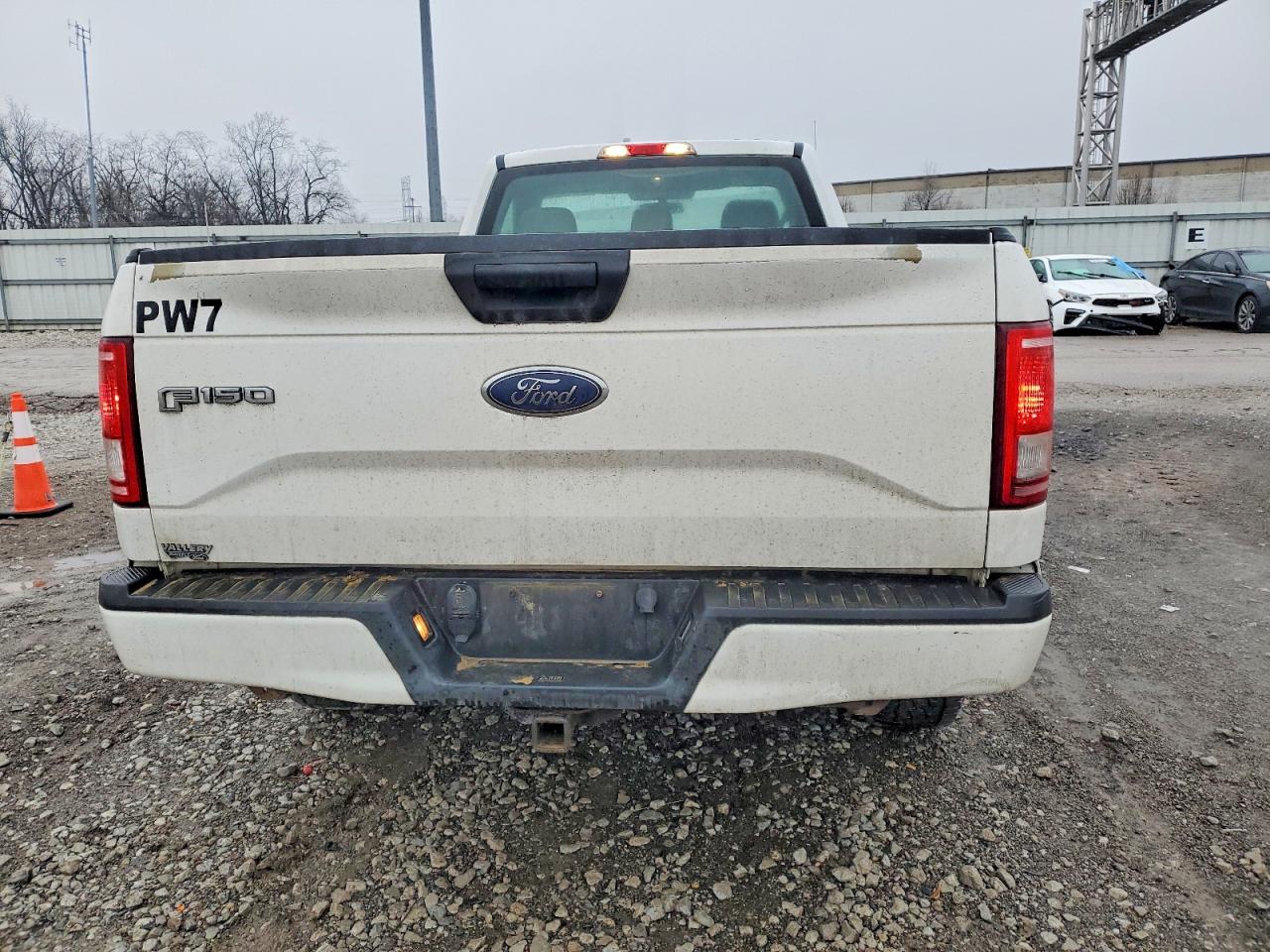 2017 FORD F150 photo 6